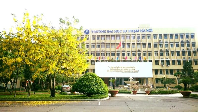 Có phải học sư phạm khó xin việc?